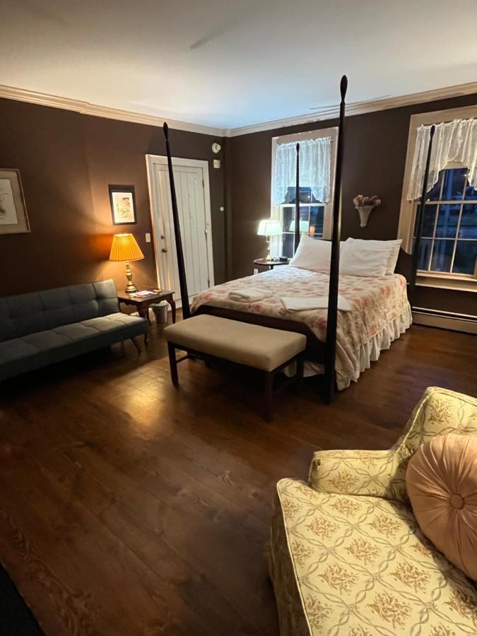Chester Inn Ngoại thất bức ảnh