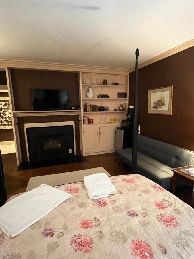 Chester Inn Ngoại thất bức ảnh
